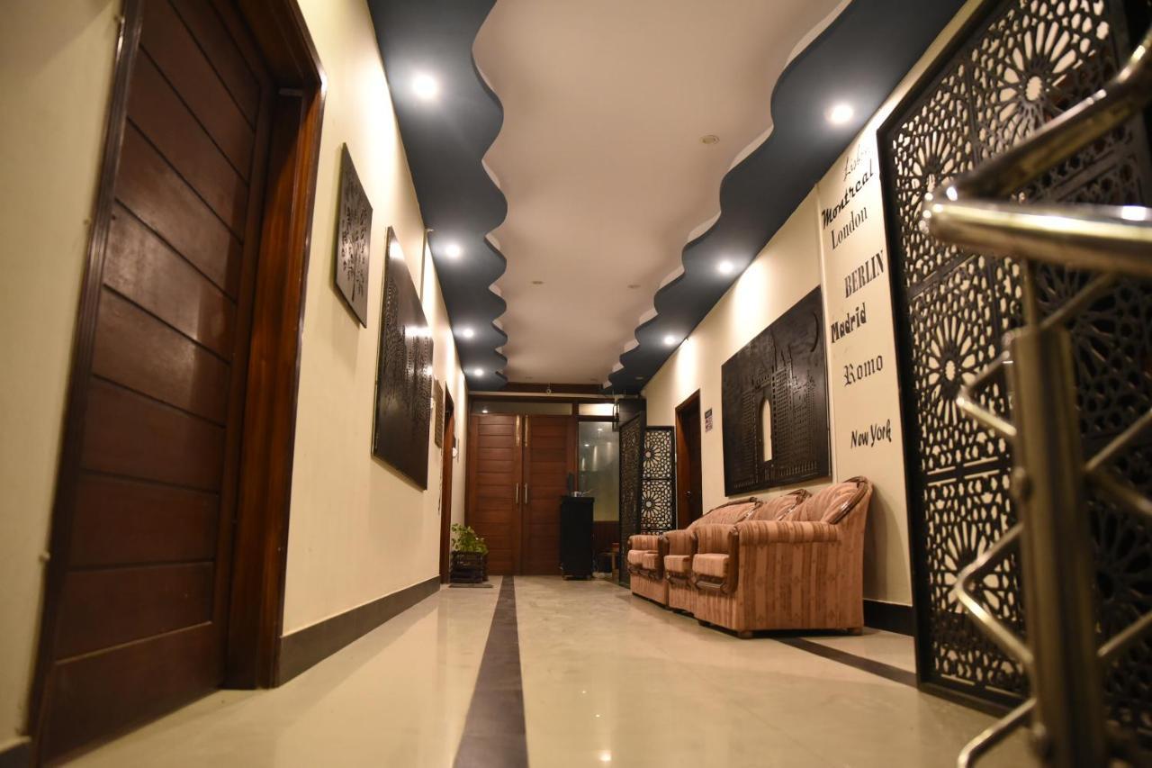 Republika Urban Apartment Abbottabad Ngoại thất bức ảnh